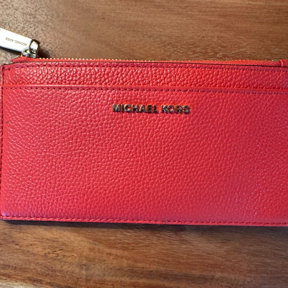 Micheal Kors Slim Zip Wallet, coral color